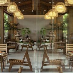 Shishe Spring Designer Homestay