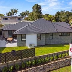 Kamo Oasis - Your Modern Home Away From Home