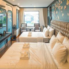 D'Lux Hotel