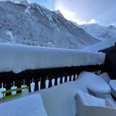 In the Heart of Chamonix duplex view Mont-Blanc