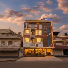 FabHotel Raghumani Palace
