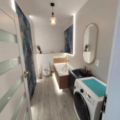 Apartament Cień Wiatru z Widokiem na Jezioro i Netflixem