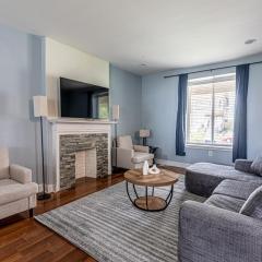 Modern 7BR Retreat
