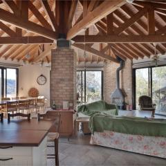 Orama Mountain Villa Farmakas