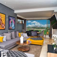 Prestigia, superbe appartement, vue sur golf, piscine et Atlas