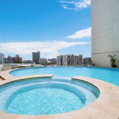 Harbour View Apartment On 11th Floor King Bed