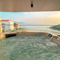 Apartment Amber with Jacuzzi & Sea View
