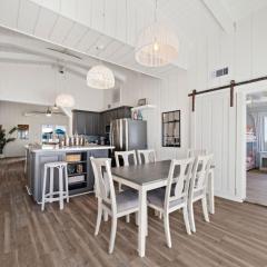 Beach house with fire pit, game room and massive deck with wonderful ocean views