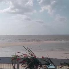 Triplex house on the beach