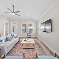 4 Bedroom Coastal Gem Near the Beach