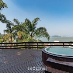 Casa duplex com linda vista a 80m da Praia RRF2562