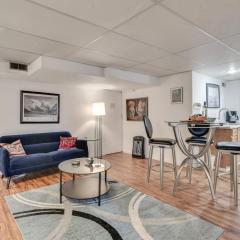 Hot Tub Access Studio 5 Mi to Downtown Portland!
