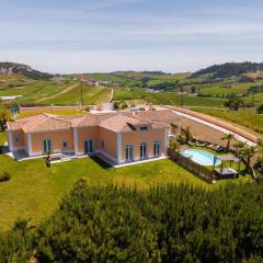 VILLA ALTUS near Ericeira with swimming pool, jacuzzi and 2 games room