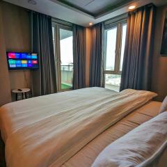 Goldcrest Residency Luxury One Bed Apartment Lahore - Alvis Suite