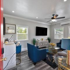 Walk to UC Davis Medical Center! Duplex with Patio