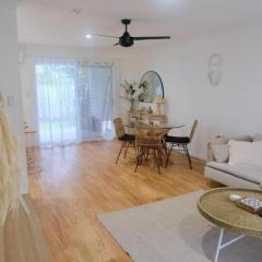 Coolangatta Surf & Stay - Townhouse - Pet Friendly