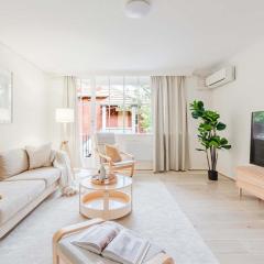 2BR South Yarra Apt Quick Train to Melbourne CBD