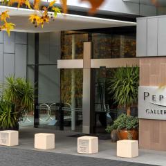 Peppers Gallery Hotel