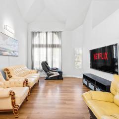 Bright Family Getaway w Garage&Prime SoCal Location