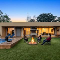 StayVista at The Green Orchid with Pool, WiFi