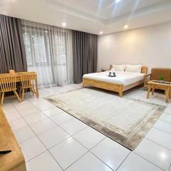 Unit 201 - Cozy Condo near SM Clark