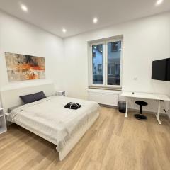 Exklusives City-Zimmer, Gemeinschaftsbad und Küche