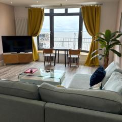 Luxury 1BR Seafront Apartment