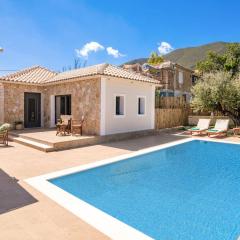 Villa Halakas by Villa Plus