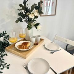 New 132 Suite Tarantino - Cosy Apartment Paris Center