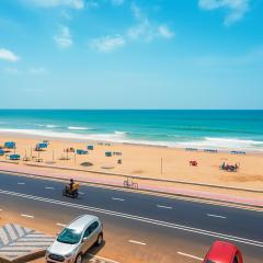 Rooftop Sea View Boutique Shivangi Hotel Near Jagannath Temple 1400m - Restaurant- Lift and Free Parking Facilities - Fully Air Conditioning Premium Rooms- Best Sea Beach Hotel In Puri