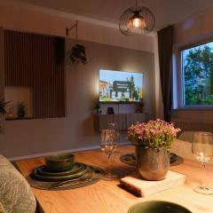 Apartment am Tannenwäldchen im Vorderer Westen Kassel by CASTORA HOMES