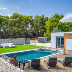 Villa Leana by Villas Guide