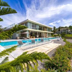 Ultra-Modern 6-Bedroom in Golf Course - PH6