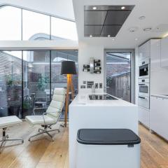 Stylish house with superb space