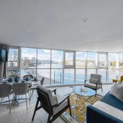 Luxury Riverside Retreat with Stunning Views