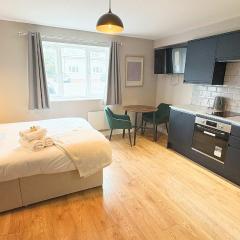 The Willow - Studio 20