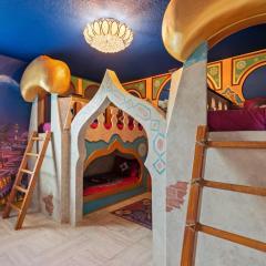 Great 8 br villa w games theater pool by Disney