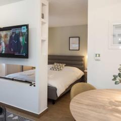 Fresh Modern 1 Bd Apt in Quiet Agia Paraskevi
