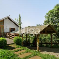 Suíte Low – Entre Bosques de Gramado