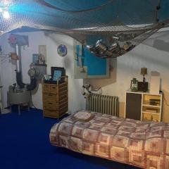 Sea Boat Room - No Windows