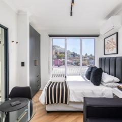 602 The Valour Luxurious Apartment