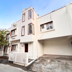 7 Hills Service Apartments
