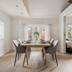 Central loft apartment, with a view from the roof terrace