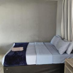 Mama R's Hostel life experience