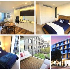 Swanky 2 bed apt with parking - easy city access