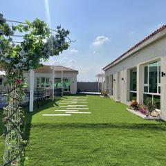 4 BR Private Pool Arabian tent Kids Area