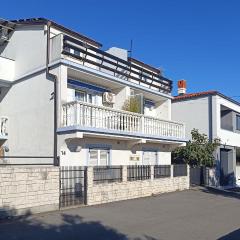 Gorgeous Apartment In Novi Vinodolski With Wifi