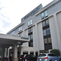 Four Points by Sheraton Chicago Westchester/Oak Brook