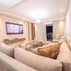 Modern apartment with pool view Tamaris