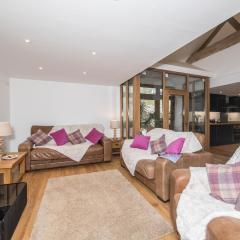 Harewood Barn